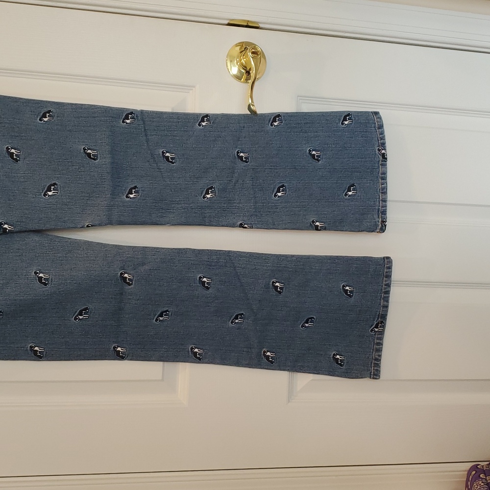 Lilly Pulitzer Blue Jeans Denim with Dog Embrodery - Picture 14 of 16